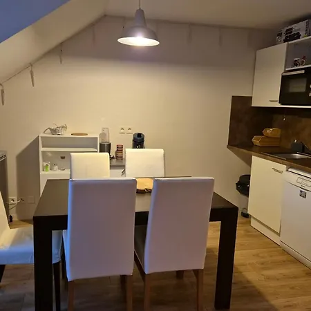 4 Personnes Avec Acces Piscine